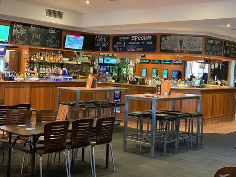 Hibernian Hotel - Accommodation 4U 1