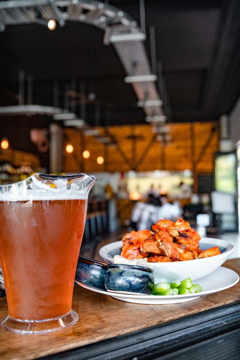 Hitching Post Bar + Grill - Accommodation 4U 0