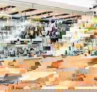 Portrait Cafe - Accommodation 4U