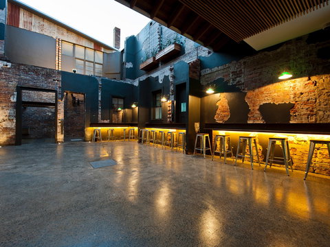 Royal Hotel Queanbeyan - Accommodation 4U 1