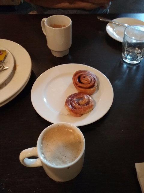 Alice's Thai Restaurant - Accommodation 4U 2