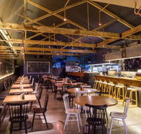 Urban Greek - Accommodation 4U