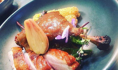 Uno Mas - Accommodation 4U 0