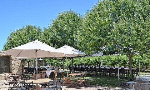 Uno Mas - Accommodation 4U 3