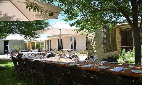 Uno Mas - Accommodation 4U 4