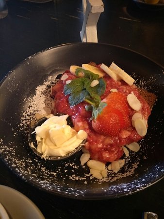 M&B Bar - Accommodation 4U 0