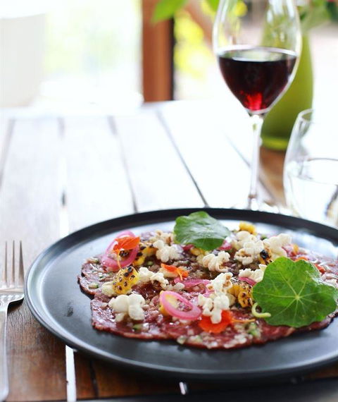 MIKA Airlie Beach - Accommodation 4U 9