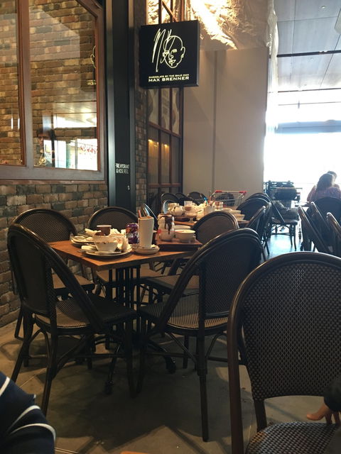 Max Brenner - Accommodation 4U 10