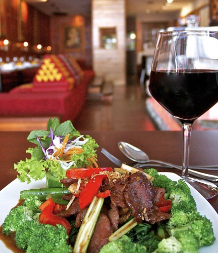 Thai Silom - Accommodation 4U 1