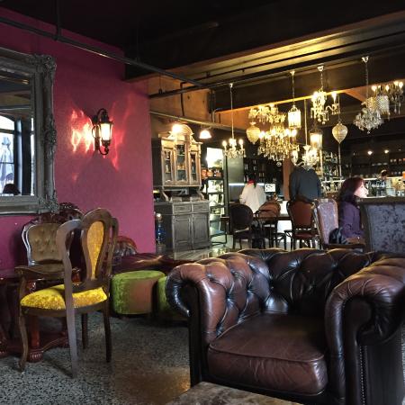 Randhawa’s Indian Cuisine - Accommodation 4U 3