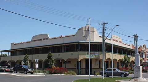 Commercial Hotel - Accommodation 4U 0