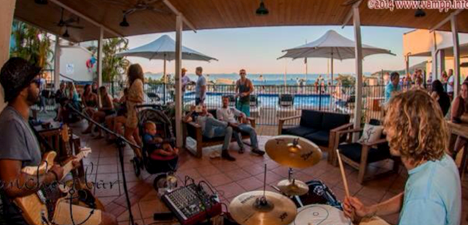 Anchor Bar - Accommodation 4U 1