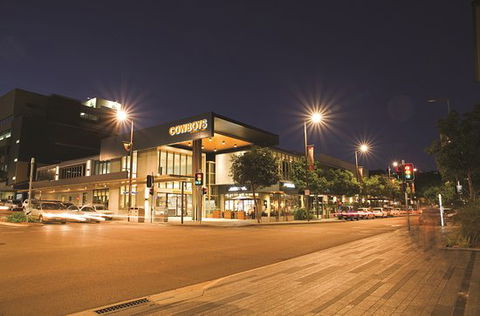 Cowboys Leagues Club Ltd - Accommodation 4U 1