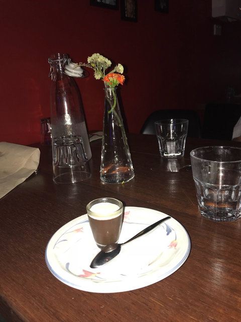 Bin 106 - Accommodation 4U 2