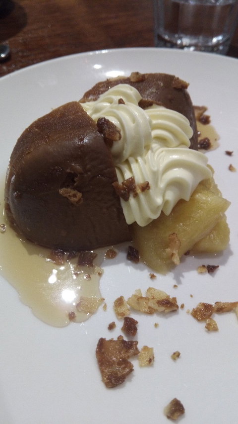 Bin 106 - Accommodation 4U 3