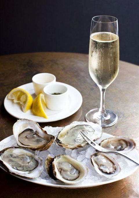 RST Seafood Restaurant - Accommodation 4U 3