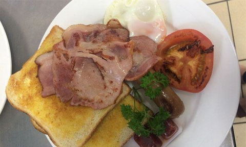 Albion Hotel - Accommodation 4U 5