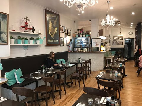 Caffe E Biscotti - Accommodation 4U 0