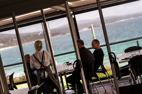Binalong Bay TAS Accommodation 4U