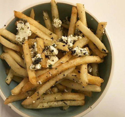 FOS Kitchen & Bar - Accommodation 4U 14