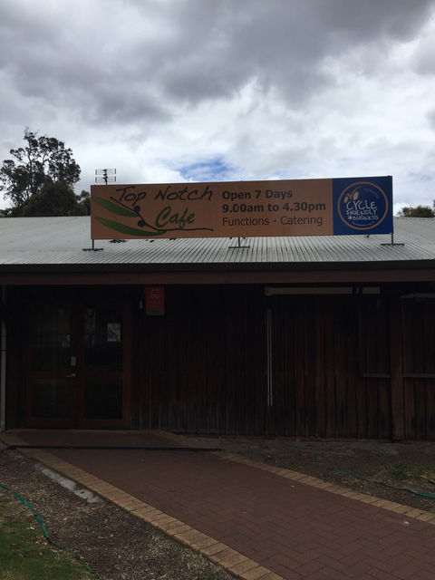 Top Notch Cafe - Accommodation 4U 2