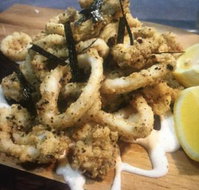 Lakers Tavern - Accommodation 4U