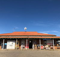 White Star Super Deli - Accommodation 4U