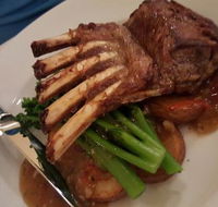 Eljays Restaurant at Comfort Inn Bay of Isles - Accommodation 4U