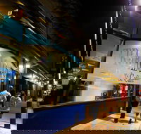 Trafalgars Hotel - Accommodation 4U