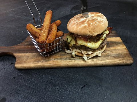 Capel Tavern - Accommodation 4U 0