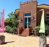 Trees Cafe - Accommodation 4U