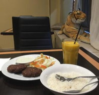 Top Shopz Curry Corner - Accommodation 4U