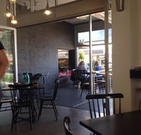 V2 Social House - Accommodation 4U