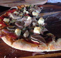 Frogs  Roses - Accommodation 4U