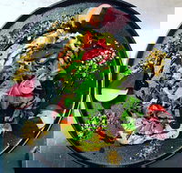 Pallet Home  Table - Accommodation 4U