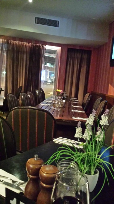 Waterloo Hotel - Accommodation 4U 2