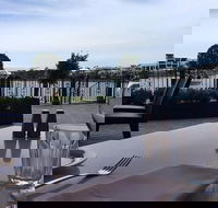 LakeFront Bistro - Accommodation 4U