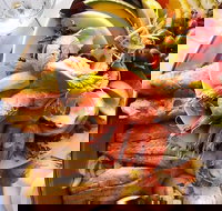 River Deck Restaurant - Accommodation 4U