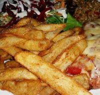 The Irish Club - Accommodation 4U