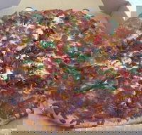 Grant Pizza Place - Accommodation 4U