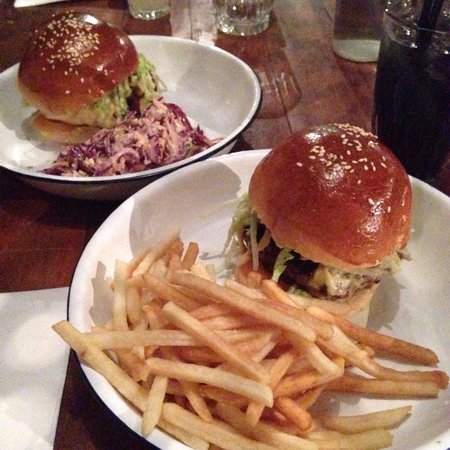 Jack Ruby - Accommodation 4U 0