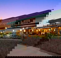 Mojo's Bar  Grill - Accommodation 4U