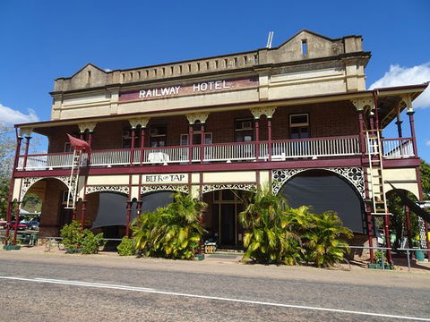 Railway Hotel Pub - Accommodation 4U 0