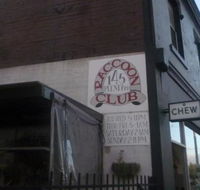 Raccoon Club - Accommodation 4U