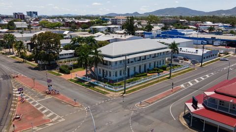 Denison Boutique Hotel - Accommodation 4U 1