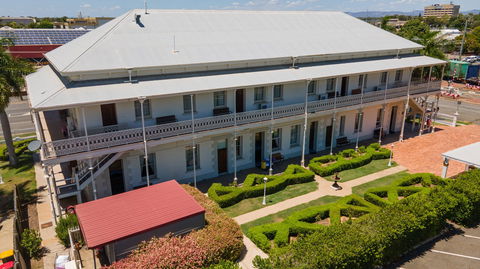 Denison Boutique Hotel - Accommodation 4U 5