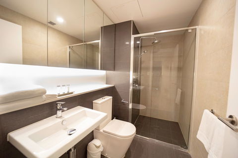 Arise Brisbane Skytower - Accommodation 4U 4