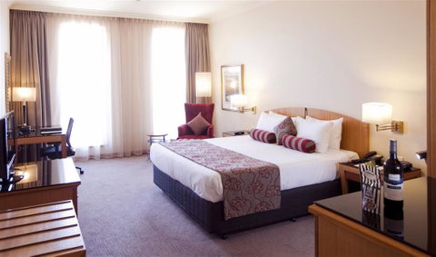Duxton Hotel - Accommodation 4U 5