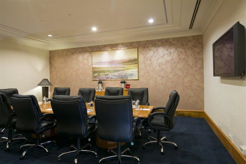 Duxton Hotel - Accommodation 4U 11