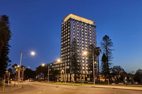 DoubleTree by Hilton Perth Waterfront - Accommodation 4U 2